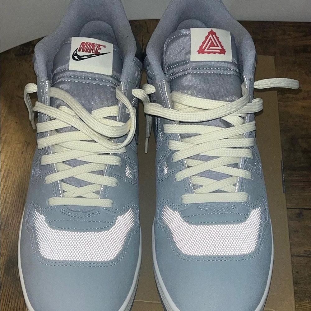 Nike shoes - Picture 4 of 6
